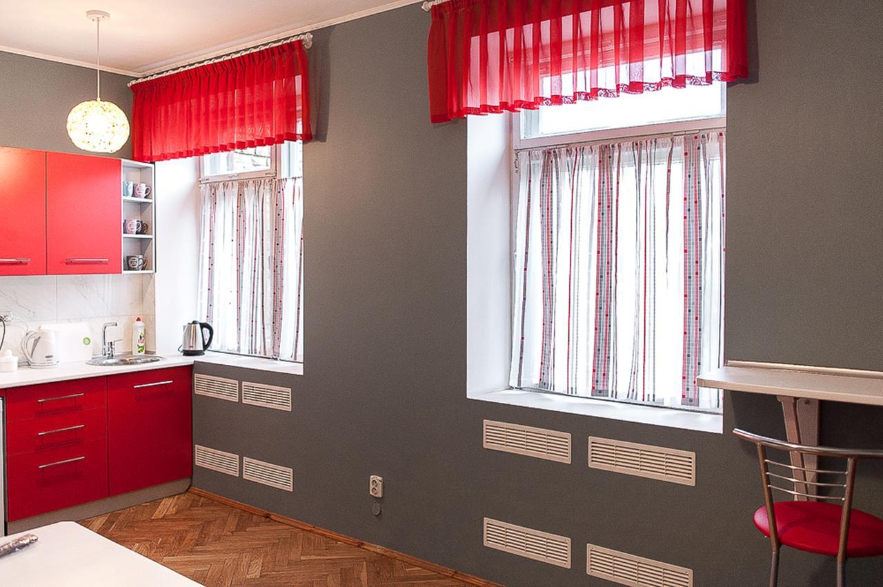 Hostel Druzi Lutsʼk Εξωτερικό φωτογραφία